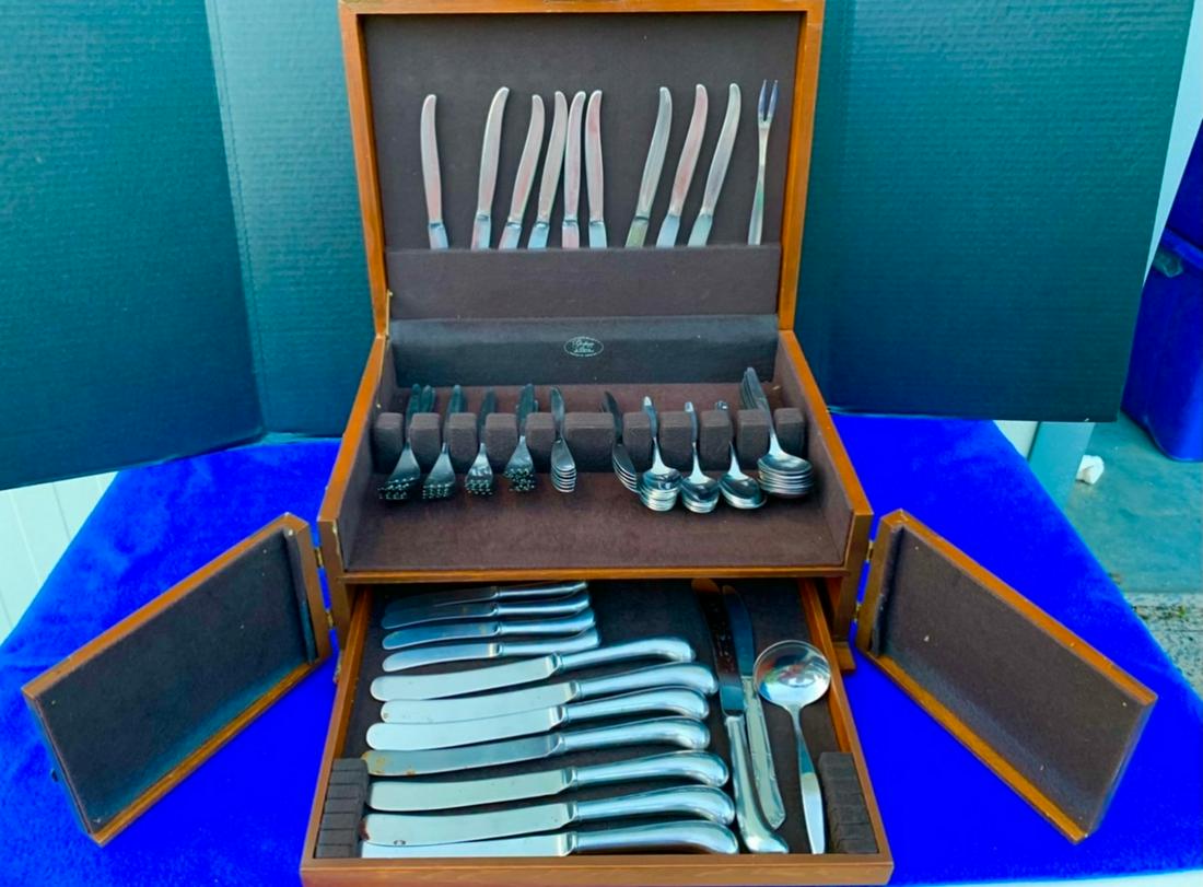 Amazing MCM Utensil Set in Gorham wood box, 82 peices (1 of 1)