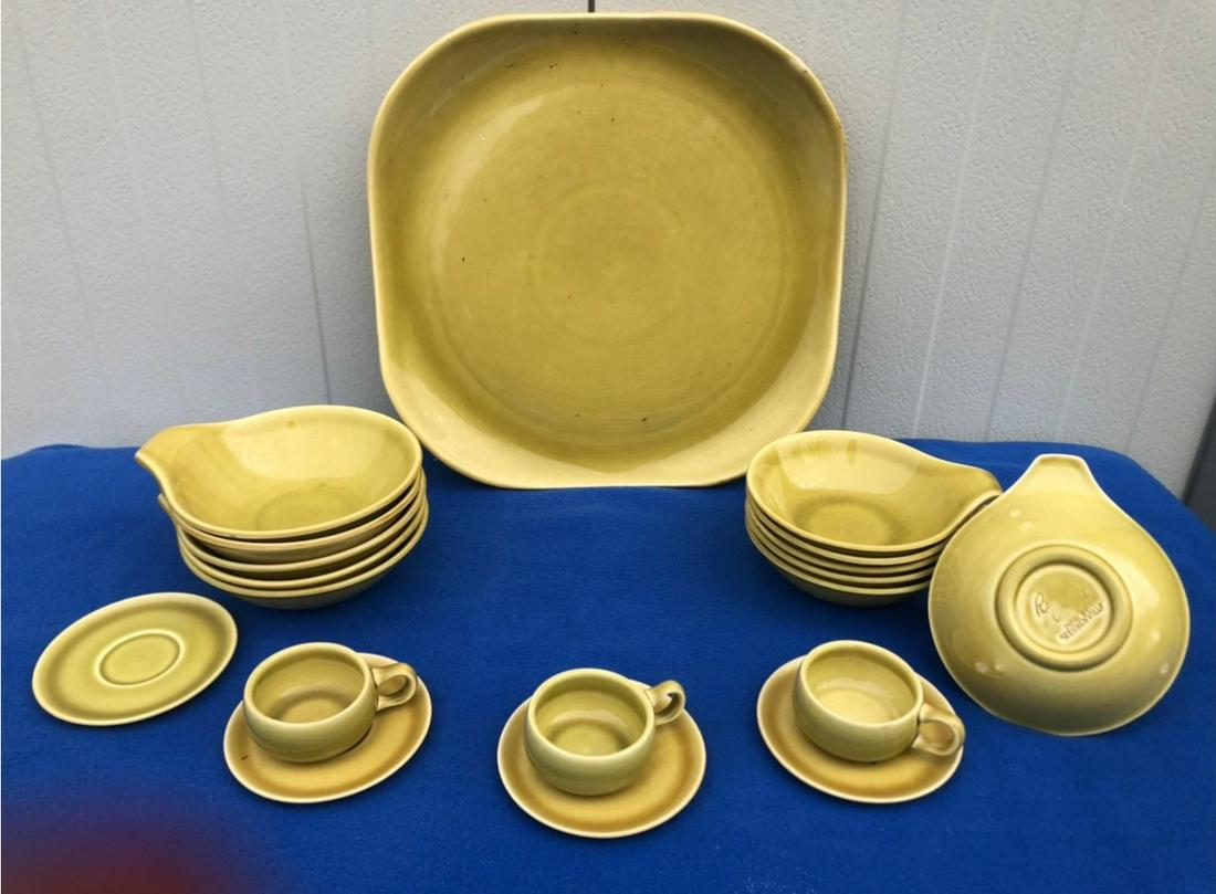20 Piece Russel Wrigh, Steubenville, yellow mustard: 20 Piece Russel Wrigh, Steubenville, yellow mustard bowls in 2 sizes, platter, 3 tea cups, 5 sausers