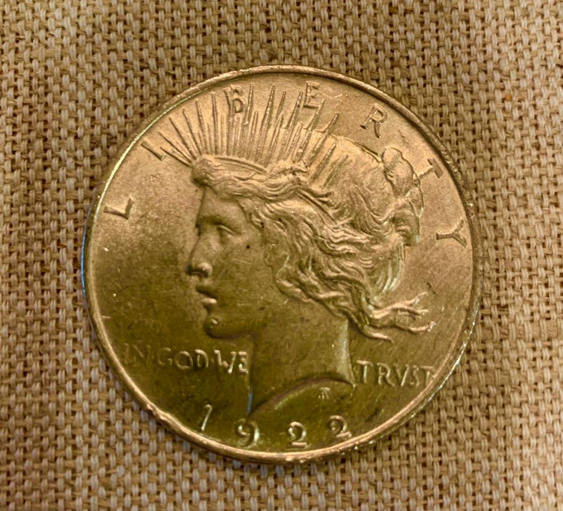 1922 $1 Silver Liberty Peace Dollar (1 of 1)