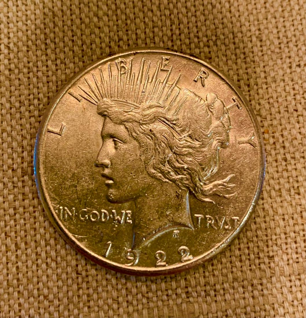 1922 $1 Silver Liberty Peace Dollar (1 of 1)