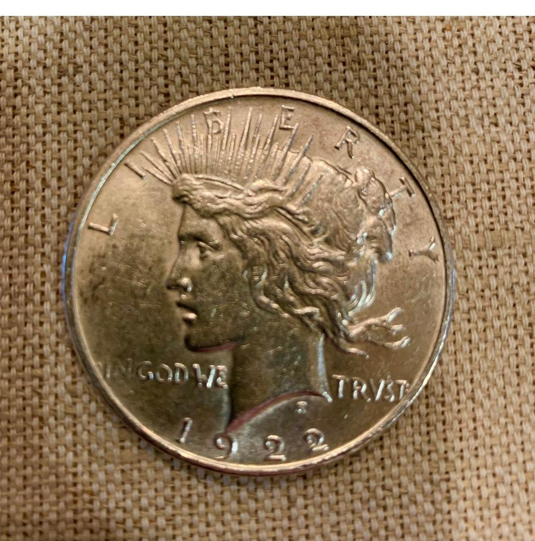 1922 $1 Silver Liberty Peace Dollar (1 of 1)