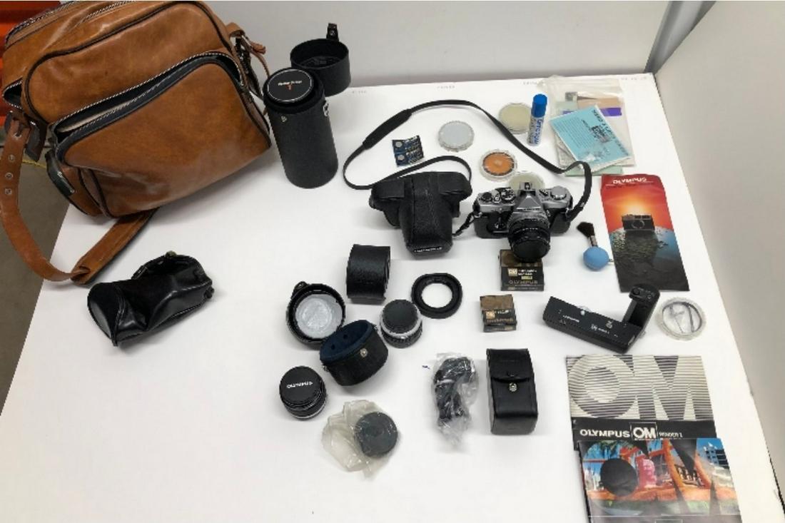 Nice Lot!! Vintage Olympus Camera set, includes, (1 of 1)