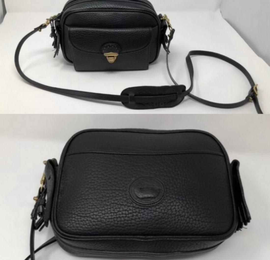 dooney and Bourke Black: 2 dooney and Bourke Black