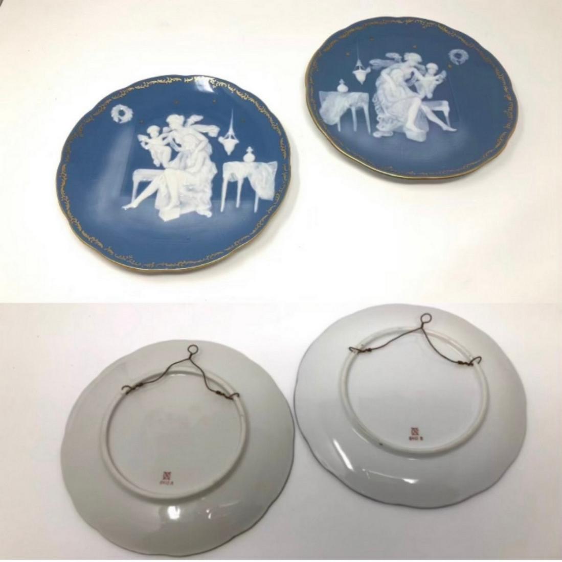 2 Newcomb college churb plates (1 of 1)