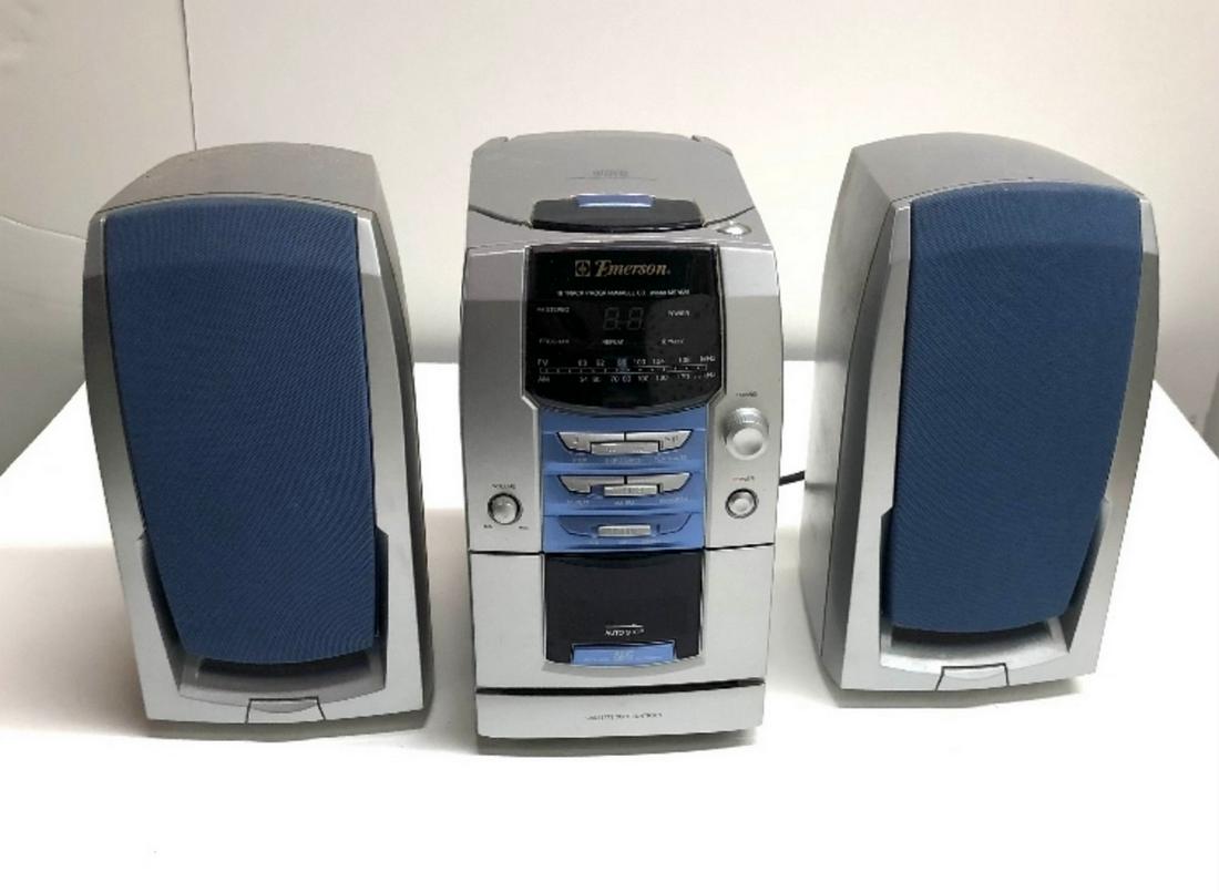Emerson Cassette and cd player: Emerson Cassette and cd player