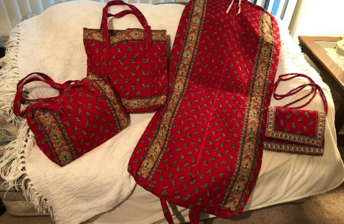 Away for the week end. Vera bradley 4 piece Set (1 of 1)