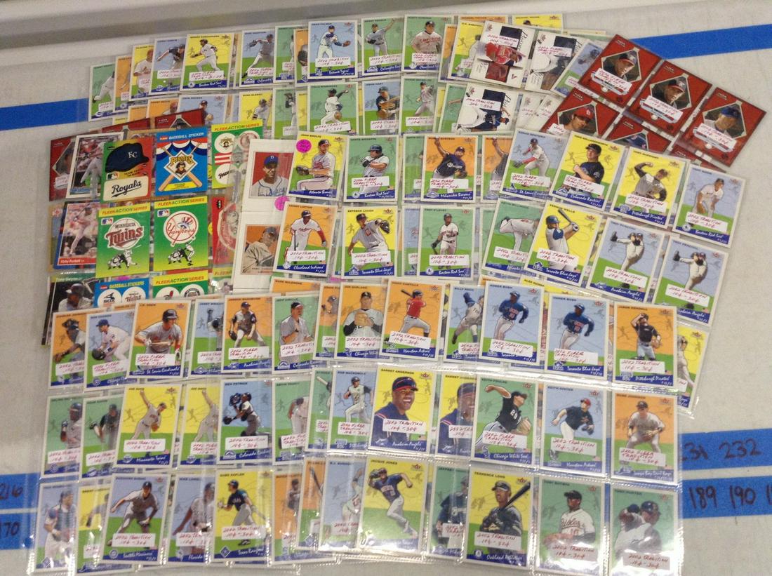 Large Amount of Baseball cards (1 of 1)