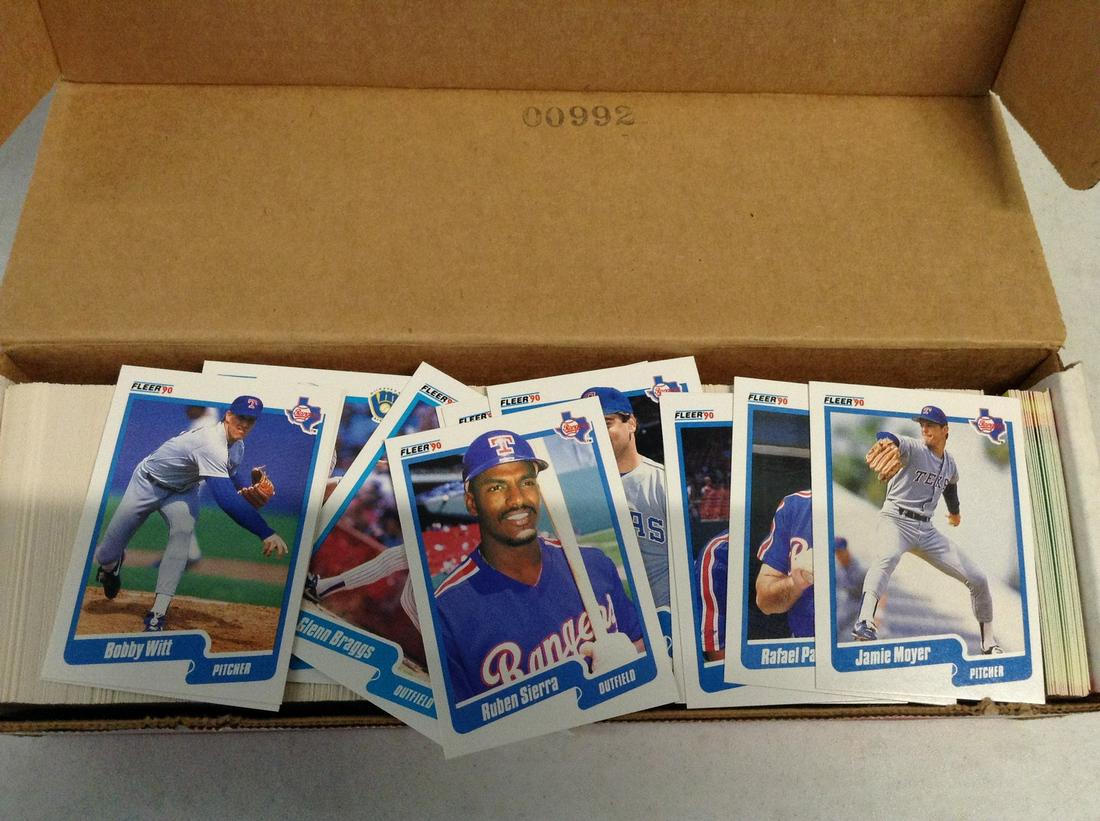 Complete 1990 Fleer Baseball set (1 of 1)