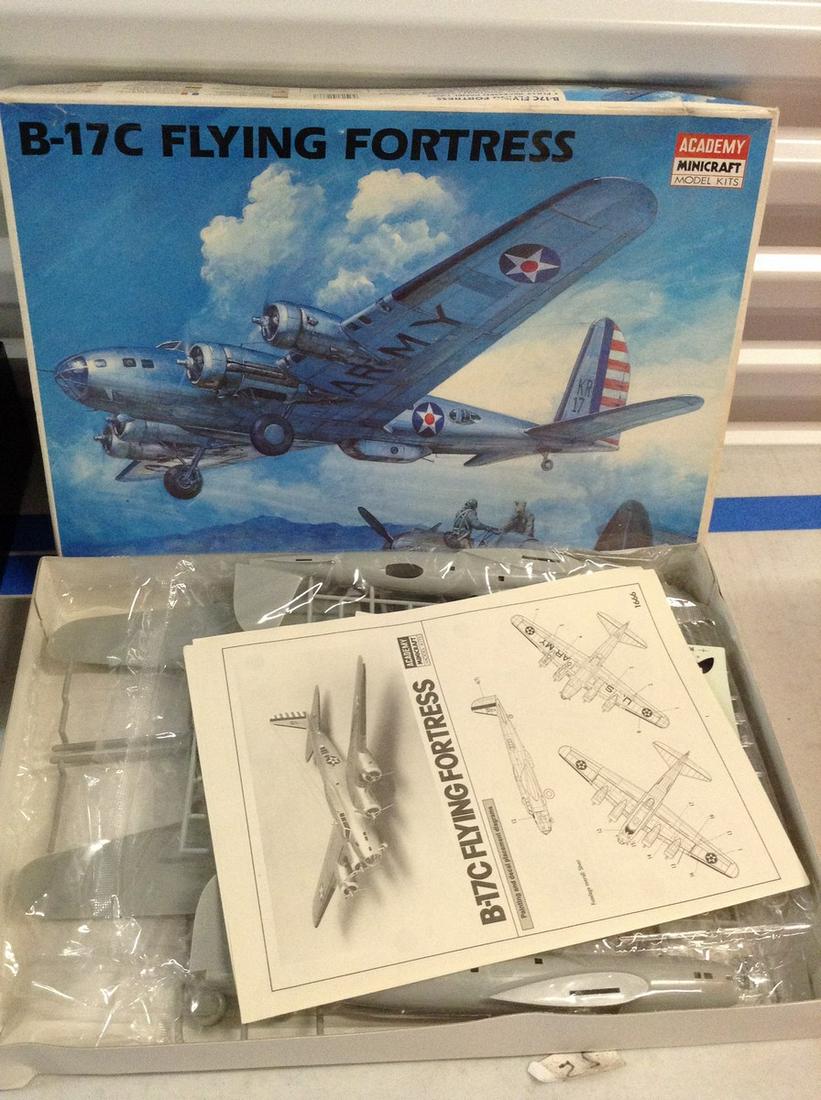 B-17C FLying Fortress Complete model (1 of 1)