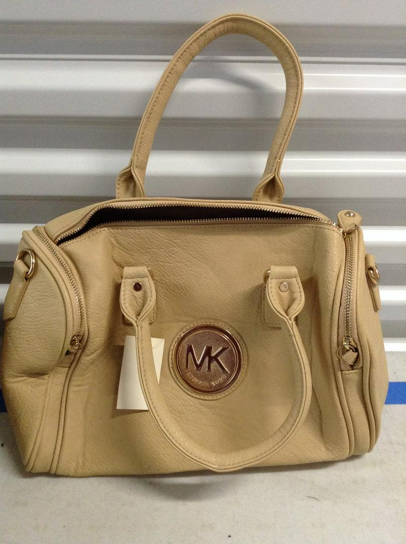 Michael Kors bag (1 of 1)