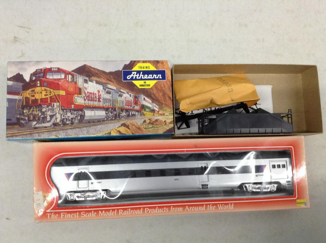 2 model trains (1 of 1)
