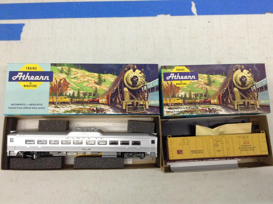 2 athearn train models (1 of 1)