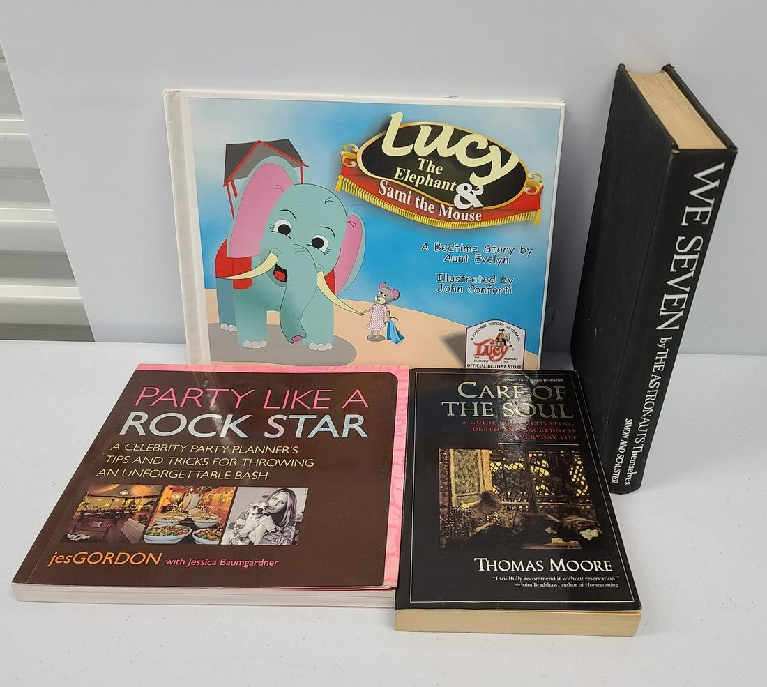 Book Assortment incl Lucy: Book Assortment incl Lucy
