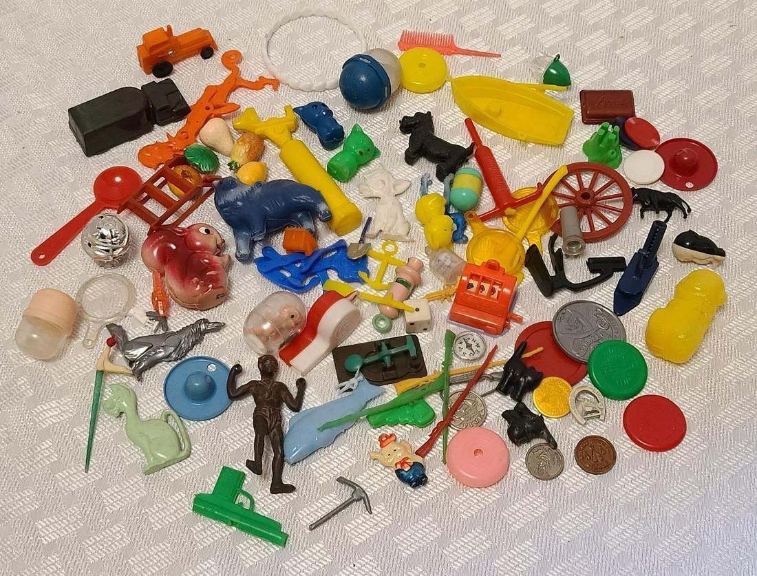 Vintage Toys Cracker Jack Vending Machines: Vintage Toys Cracker Jack Vending Machines