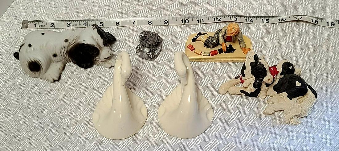 Animal FIgurines & Ceramic Swan Wall Hooks: Animal FIgurines & Ceramic Swan Wall Hooks