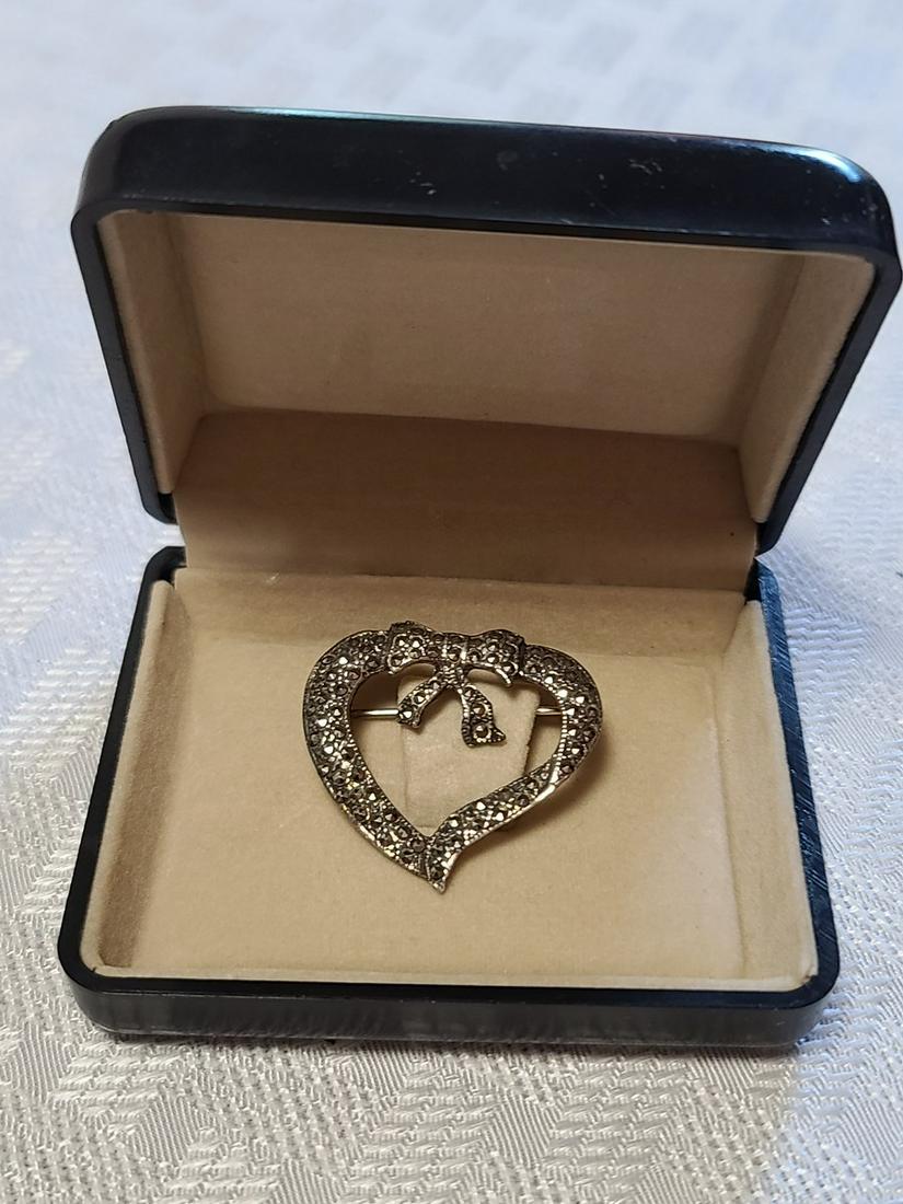 Vtg Sterling & Marcasite Brooch: Vtg Sterling & Marcasite Brooch