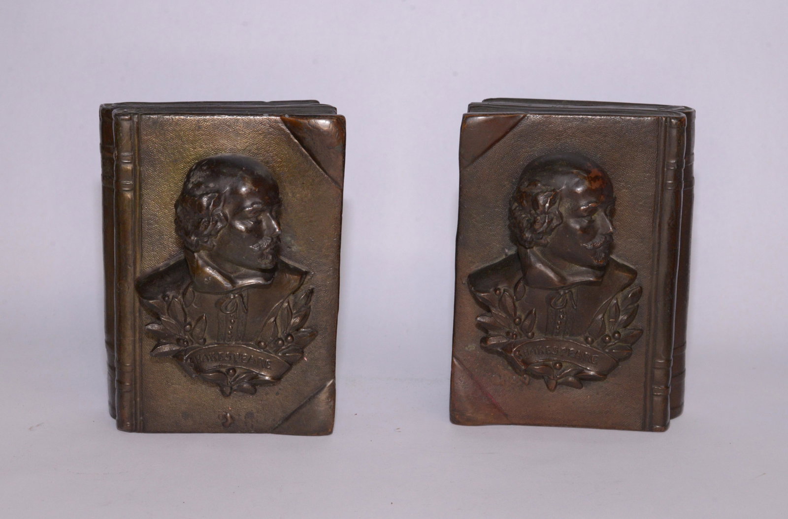 Bronze Shakespear Bookends 6" Tall: Bronze Shakespear Bookends 6" Tall