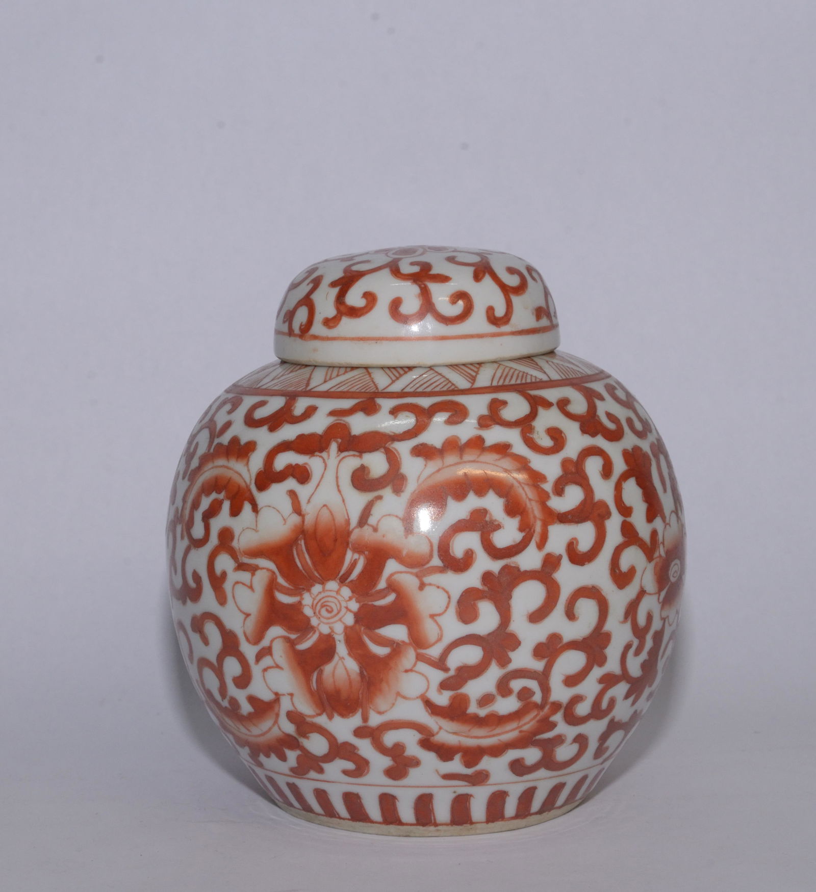 Hand painted antique Chinese lidded jar (1 of 1)