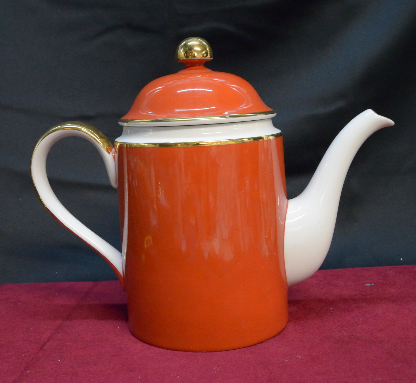 Fitz and Floyd Ramses Coffee Pot and Lid, 6" 5 Cup: Fitz and Floyd Ramses Coffee Pot and Lid, 6" 5 Cup