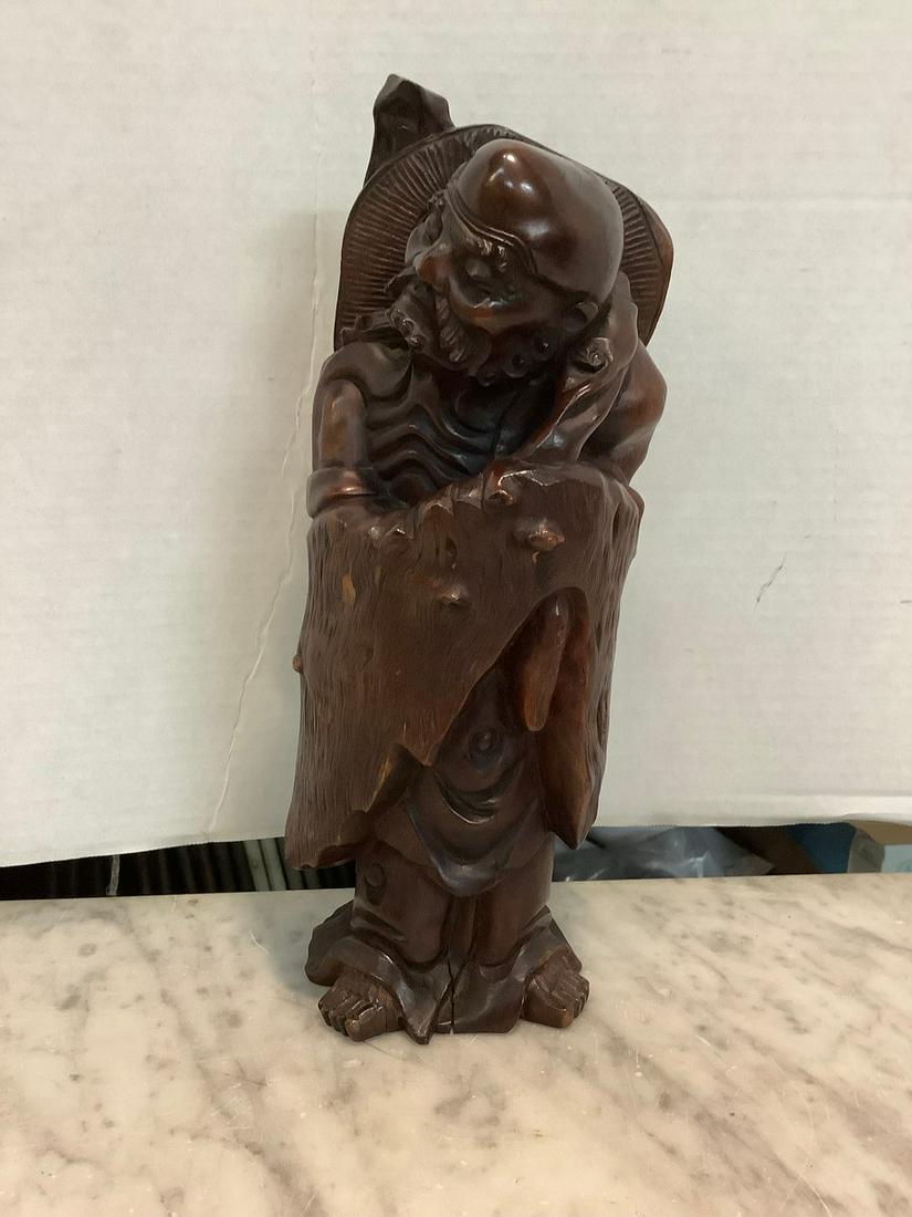 newark museum carved wood figurine (1 of 1)