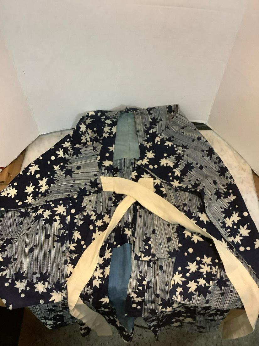 newark museum child's Kimono (1 of 1)