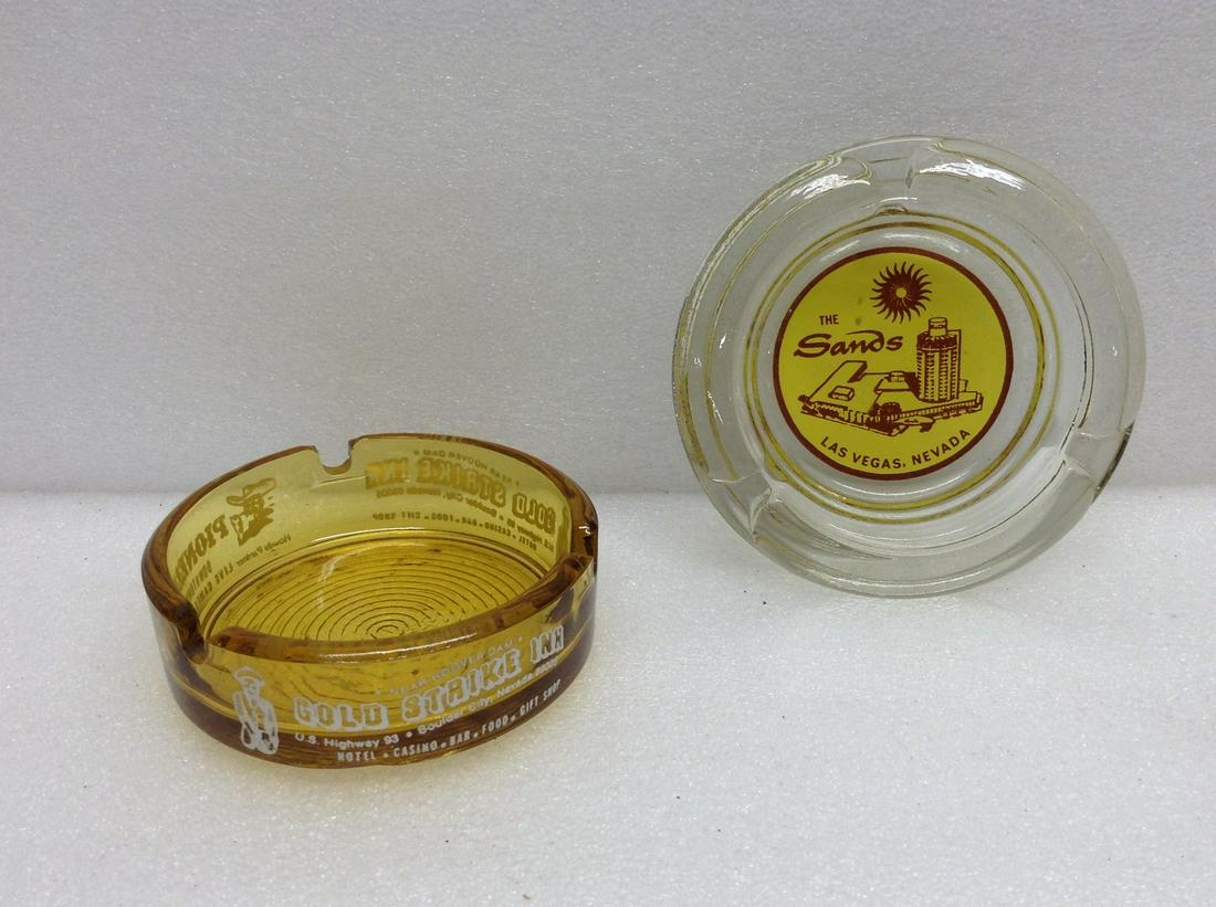 2 Ashtrays Sands Casino & Pioneer Club: 2 Ashtrays Sands Casino & Pioneer Club
