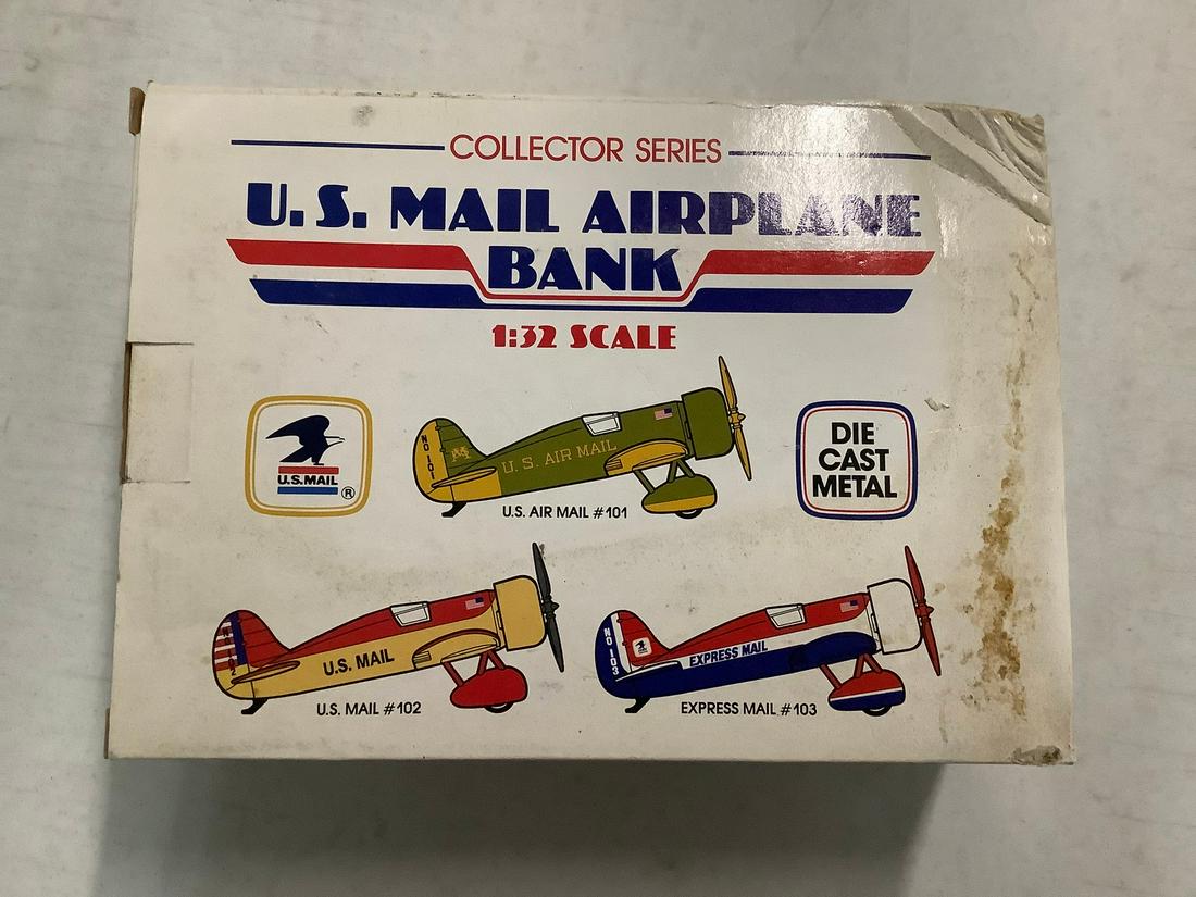 Collector Series U.S. mail Airplane Bank 1:32 Scale (1 of 1)