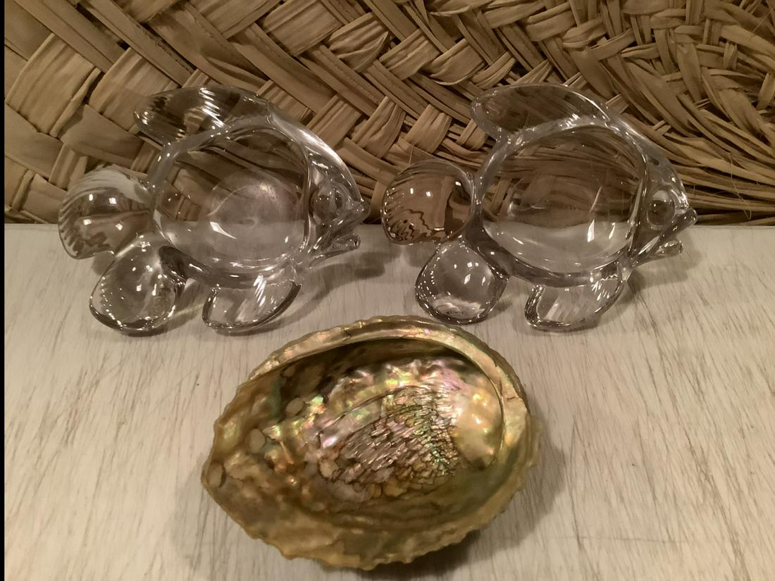 Pair of Fish Bowls 6.5" long and Footed Abalone Shell (1 of 1)