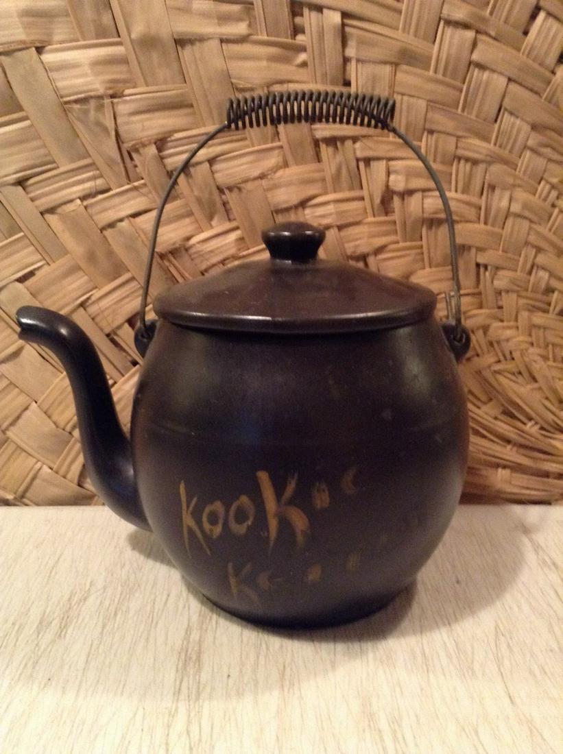 McCoy Kettle Cookie Jar 11" tall (1 of 1)
