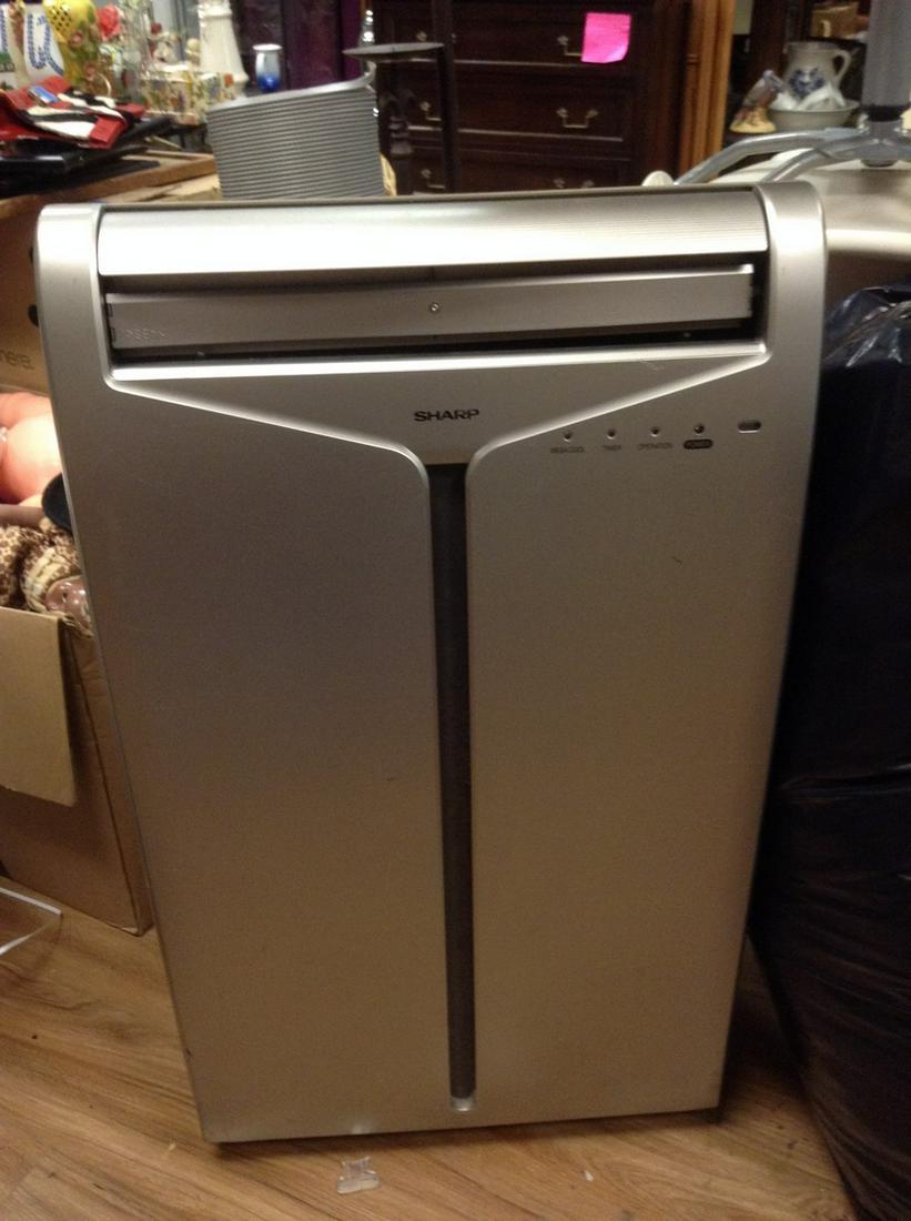 Portable Shark Air conditioner 32" tall (1 of 1)