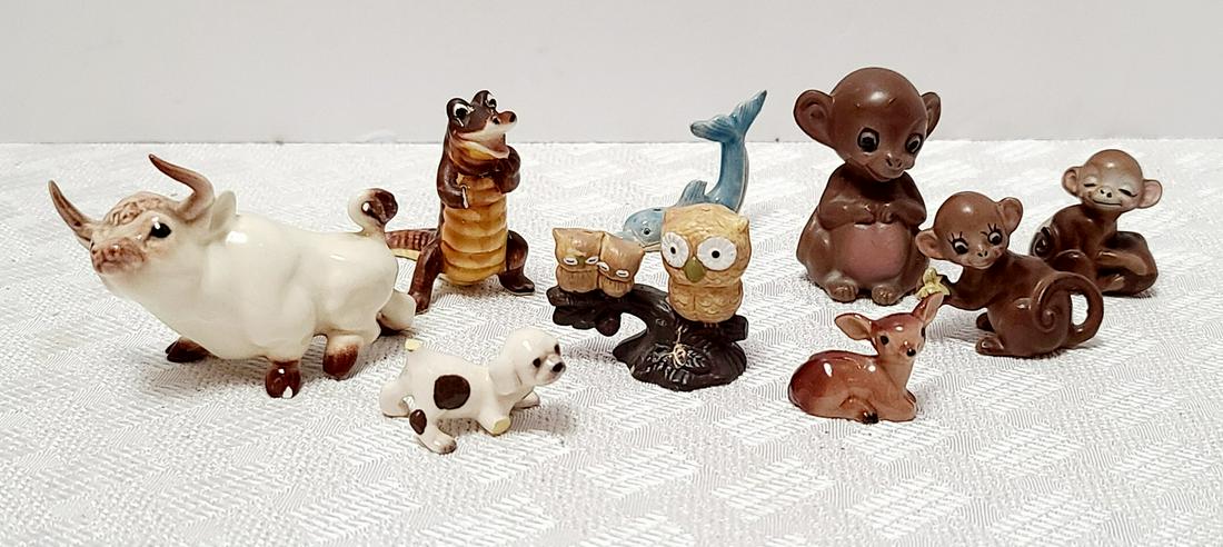 Vintage Animal Small Figurines: Alligator and monkey some damage