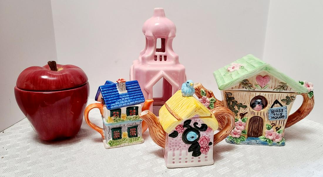 Novelty Teapots & Jars: Novelty Teapots & Jars