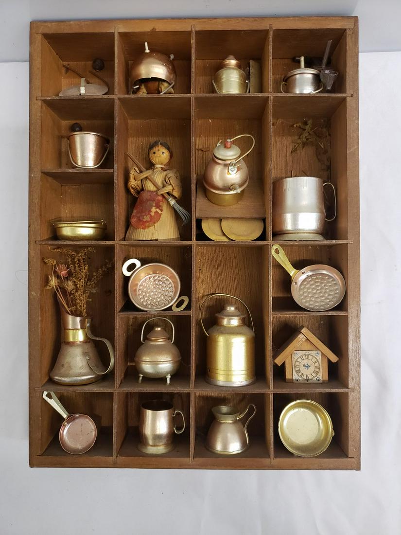 Lot of vintage small kitchen display items with wooden (1 of 1)