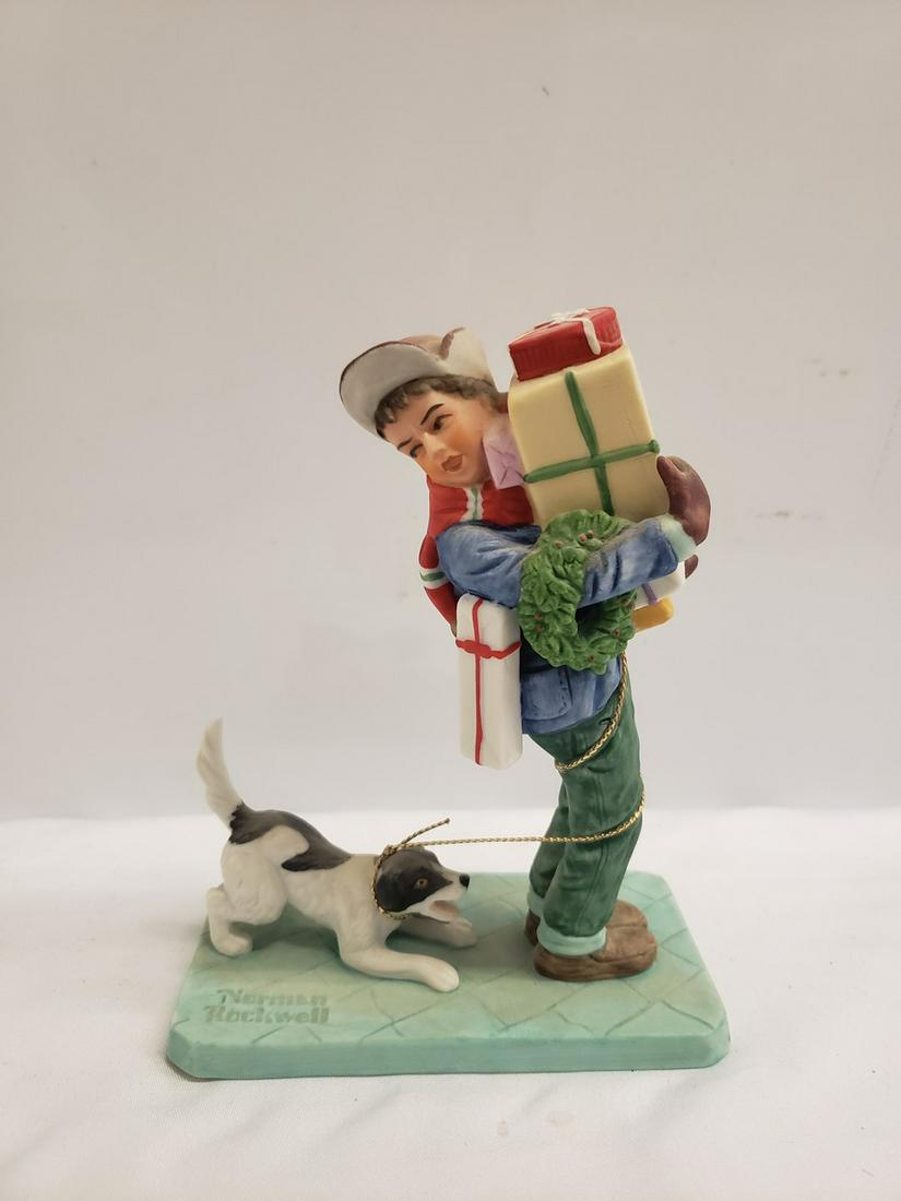Norman Rockwell bone china statue with original box: Norman Rockwell bone china statue with original box