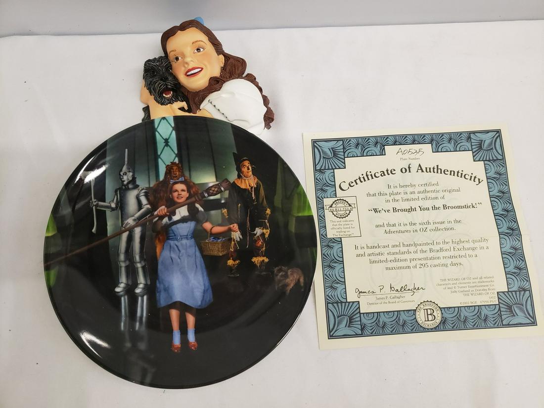 The Wizard of Oz " We've Brough you the Broomstick" (1 of 1)