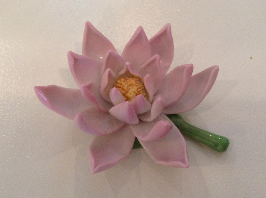 Signed Herend Flower 3" (1 of 1)