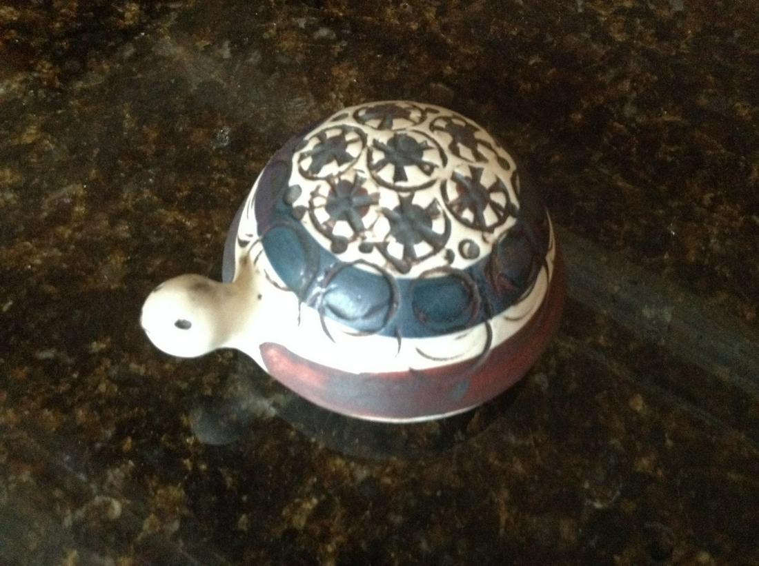 Pottery Turtle Signed by the Artist Lisa L Gustavsberg: Lisa Larson Pottery Turtle Signed by the Artist Lisa L Gustavsberg 4.5" long