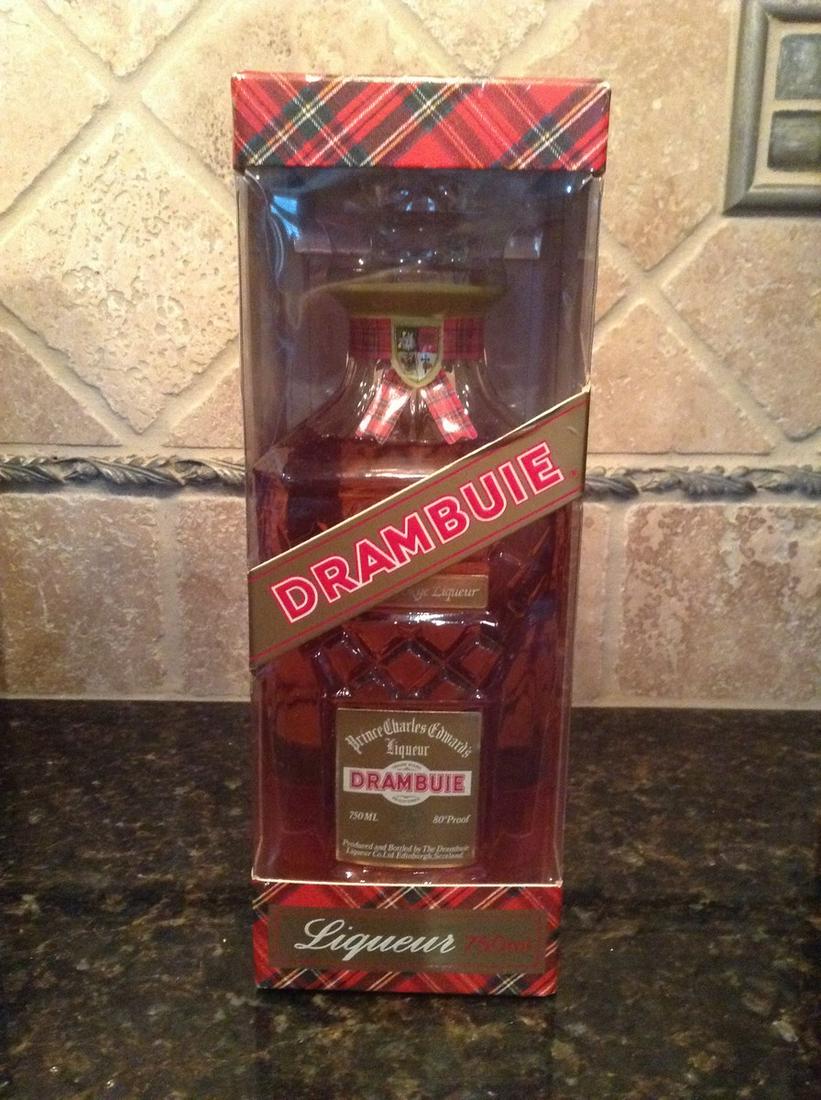 Drambuie Liqueur 750ml Sealed: Any contents in bottle is Free; You are bidding on the bottle & unbroken tax stamp