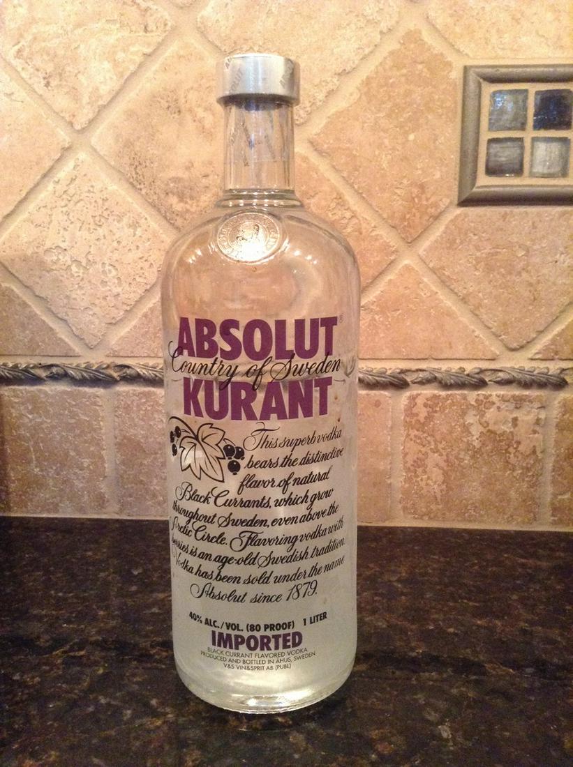 Absolut Kurant 1L Sealed (1 of 1)