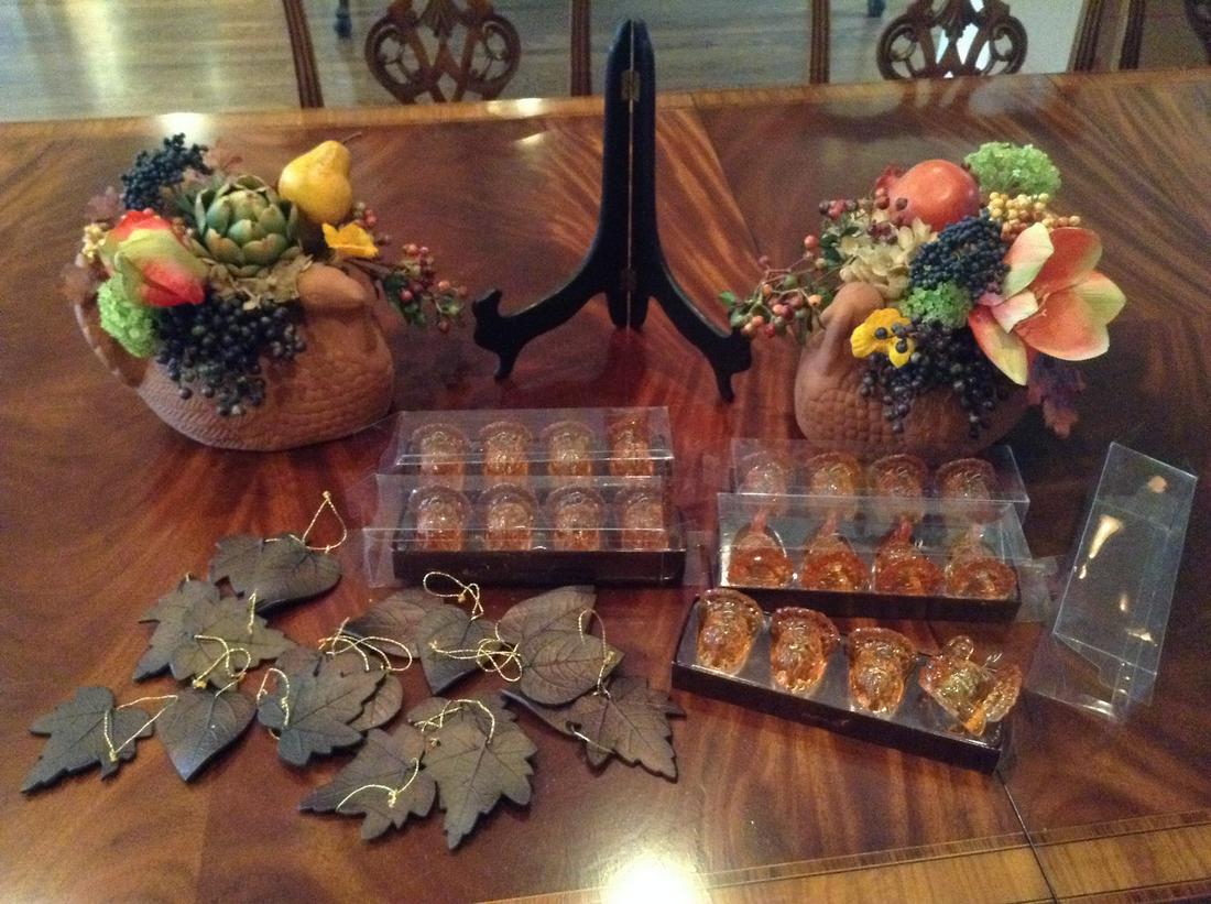 Turkey Centerpieces, Placecard holders and leaf napkin: Turkey Centerpieces, Placecard holders and leaf napkin holders