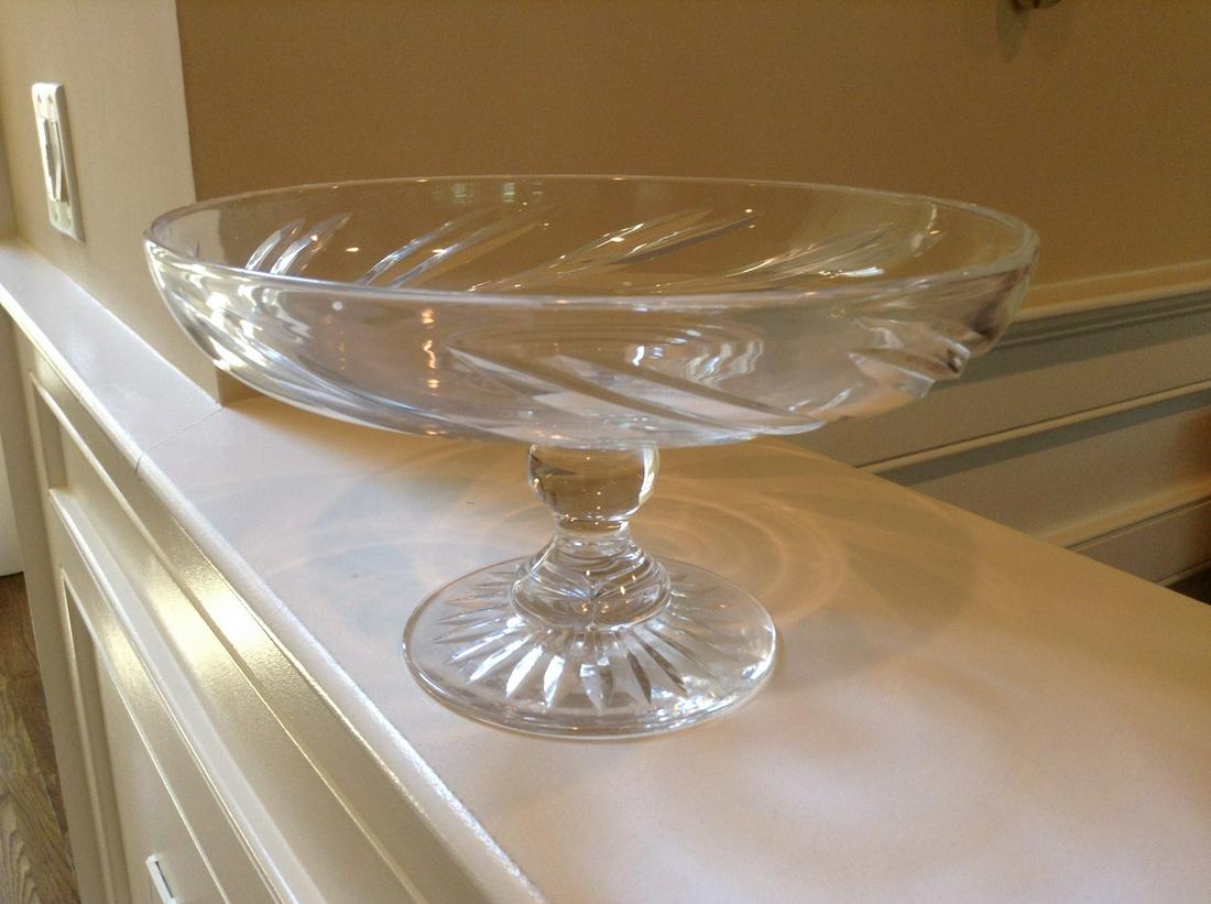 Signed Stuart England Pedestal Dish 10" across: Signed Stuart England Pedestal Dish 10" across