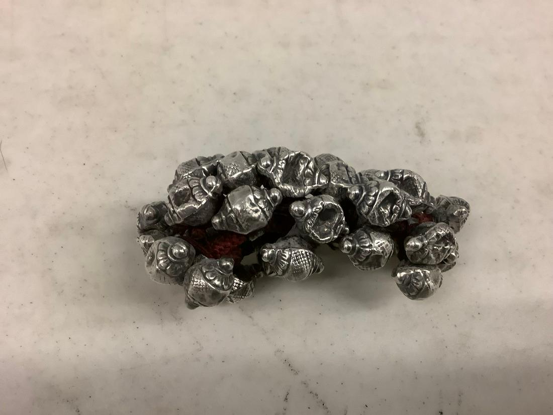 unusual silver shells bracelet (1 of 1)