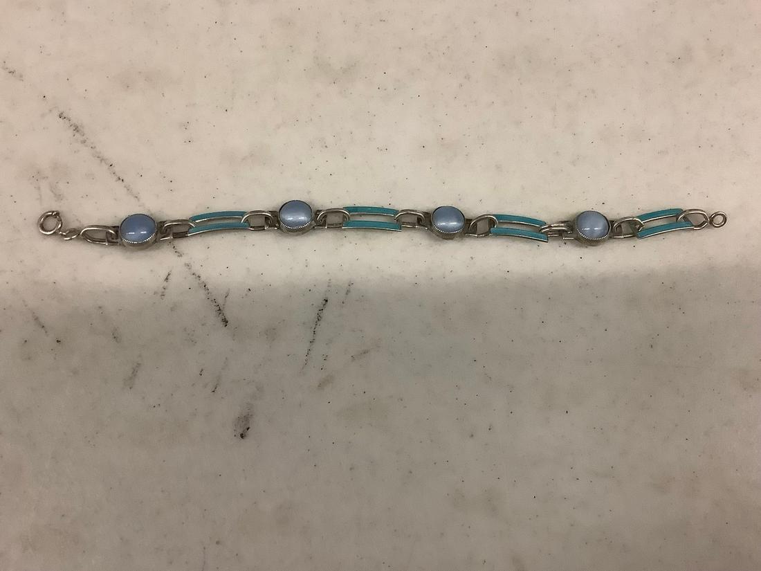Vintage sterling enamel and moonstones links bracelet: Vintage sterling enamel and moonstones links bracelet