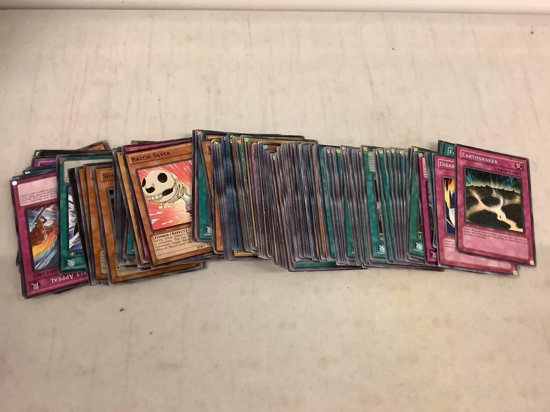 large lot of yu gi oh cards (1 of 1)
