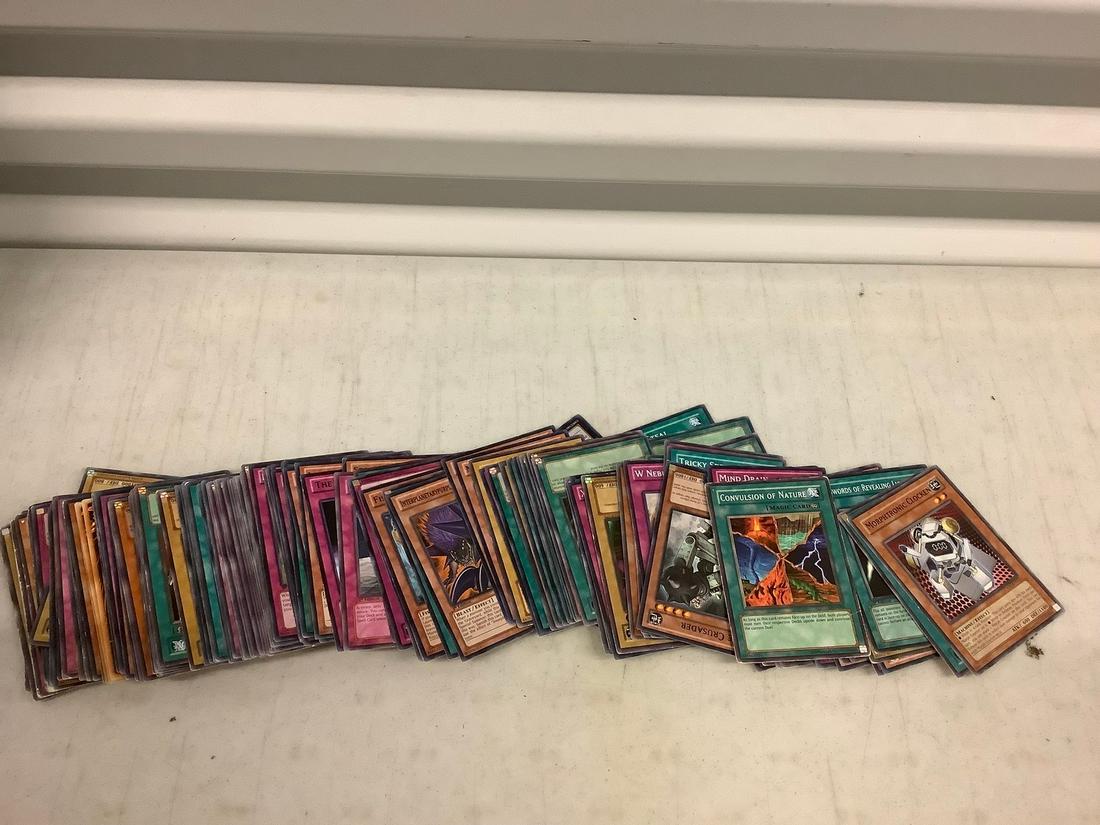 large lot of yu gi oh cards (1 of 1)