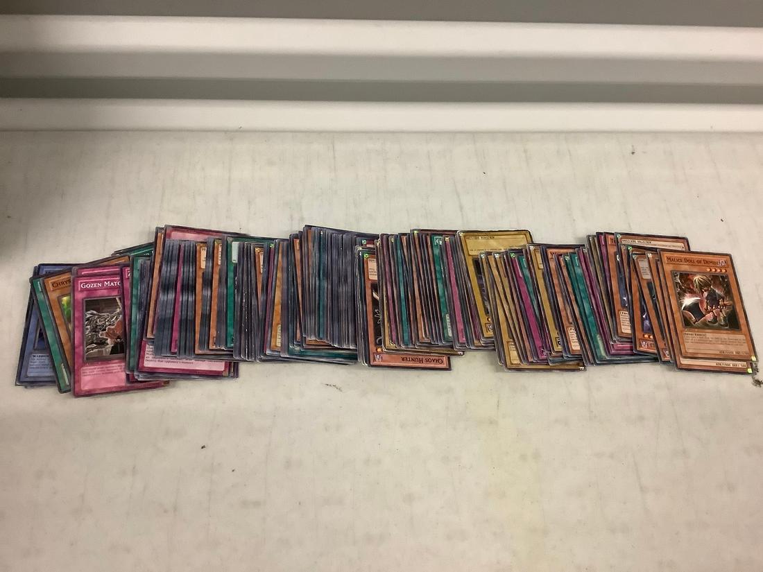 large lot of yu gi oh cards (1 of 1)