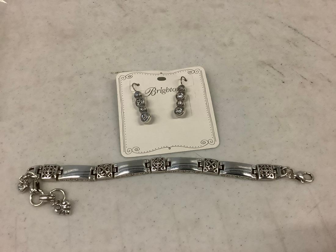 Brighton jewlery bracelet and earings: Brighton jewlery bracelet and earings