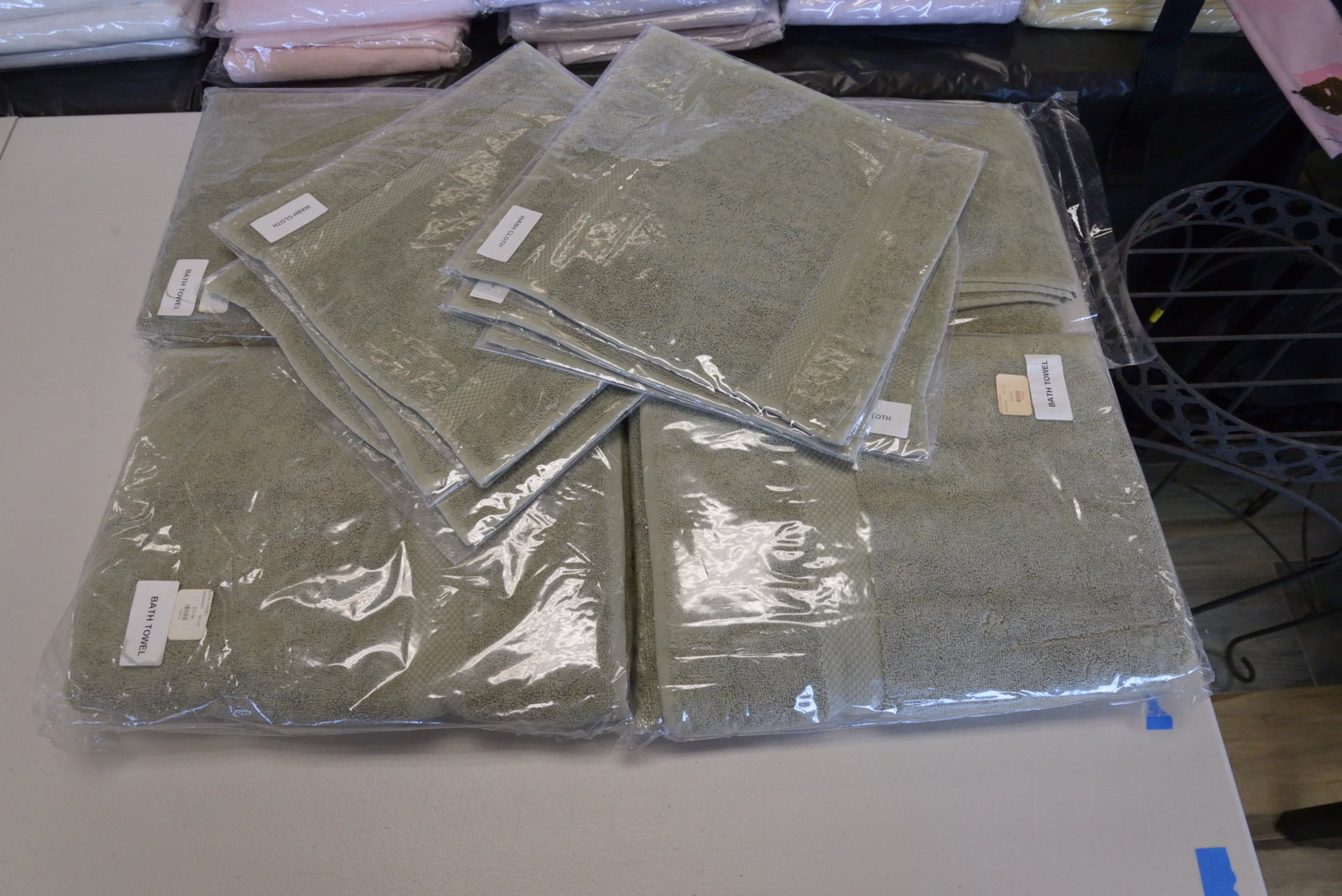 Moss Green towels and wash cloths: Moss Green towels and wash cloths