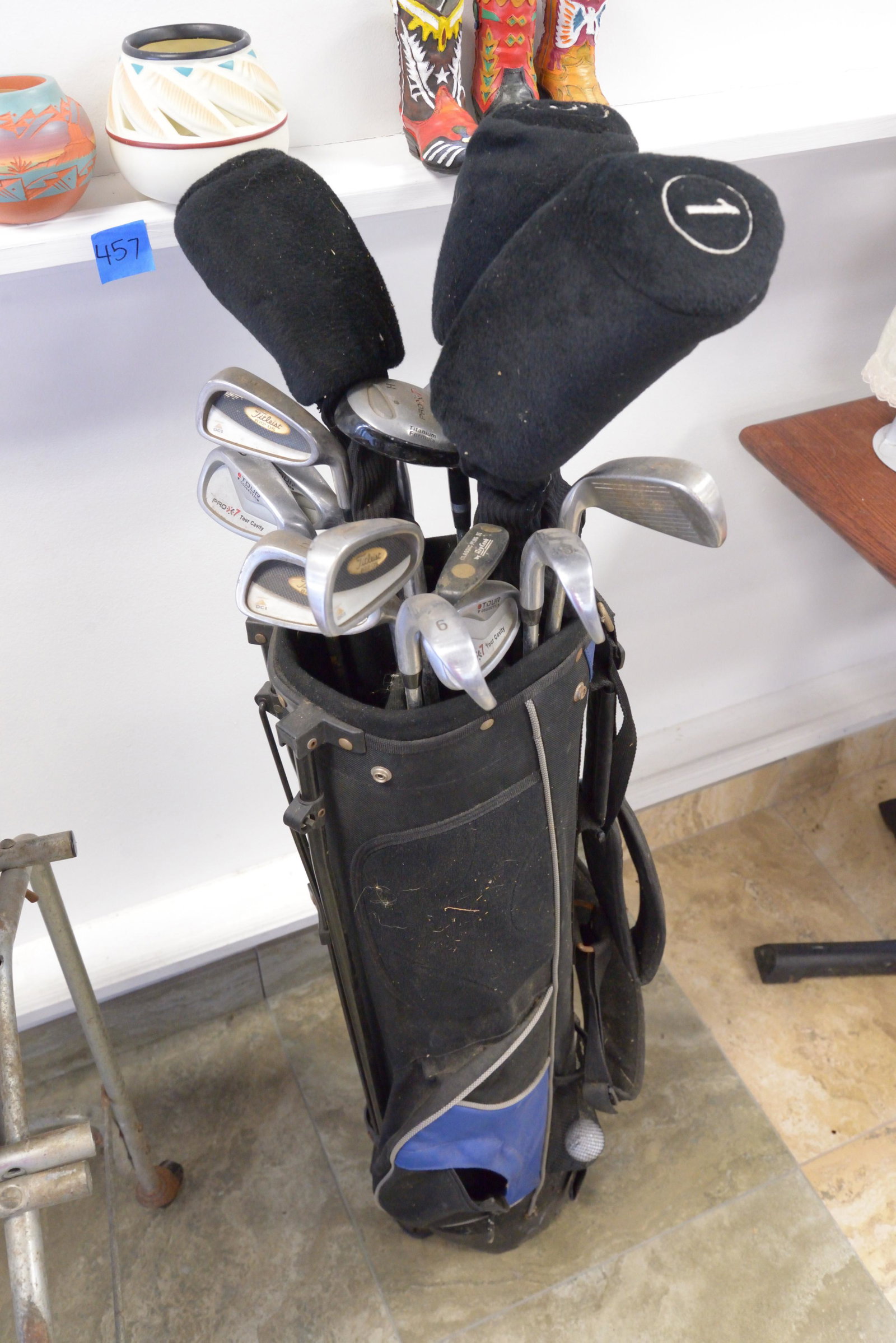 Golf clubs: Golf clubs