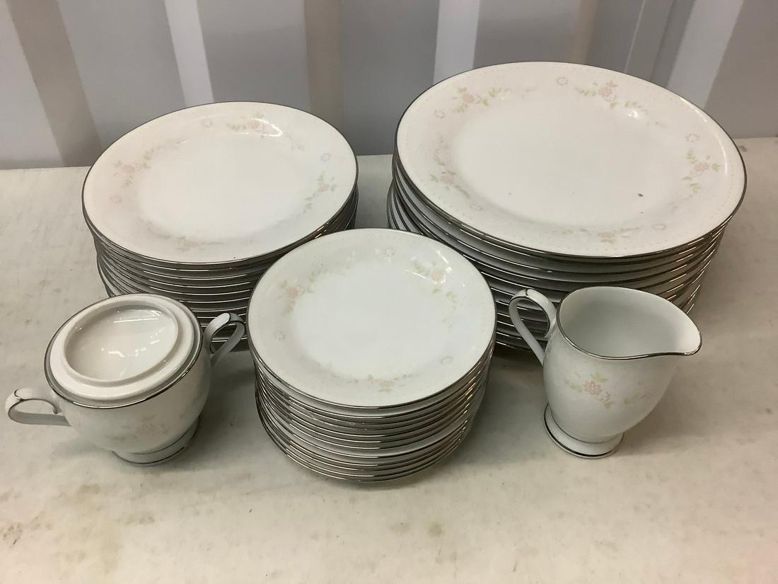 Noritake Japan Temptation China Set (1 of 1)